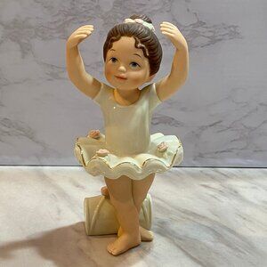 Lenox - First Recital - Ballet Girl Porcelain Figurine C-16